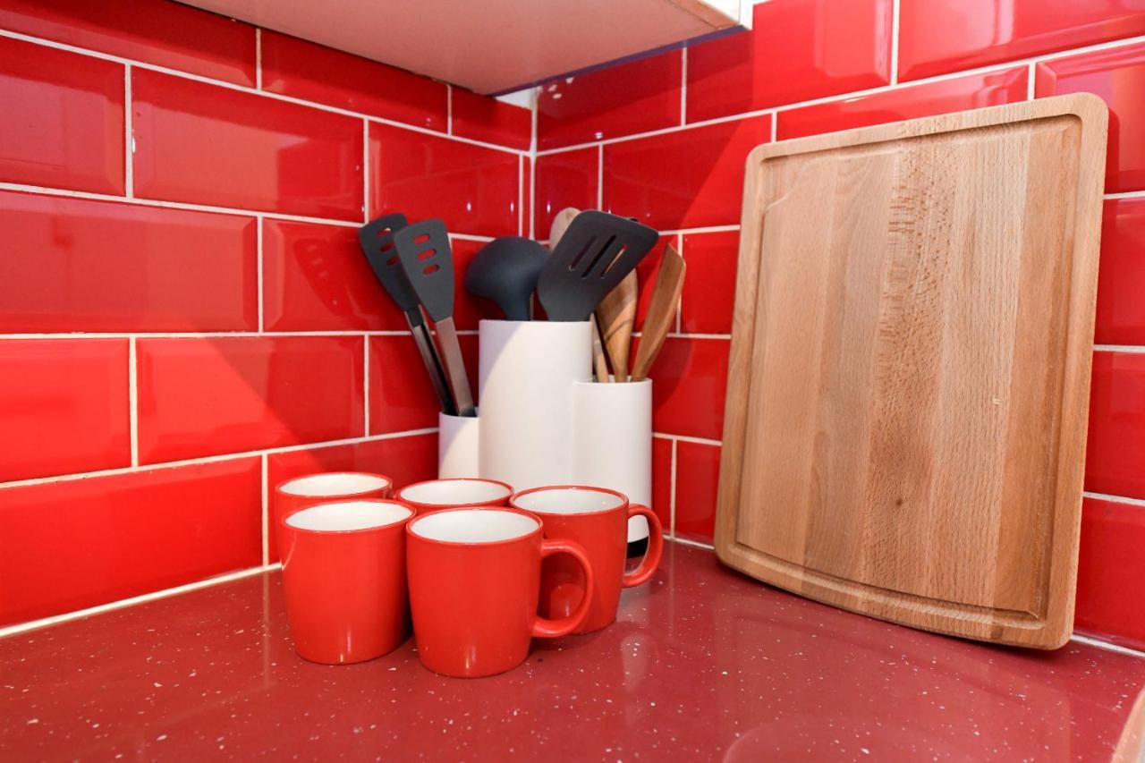 Beautiful Accommodation Near Reading City Centre Esterno foto